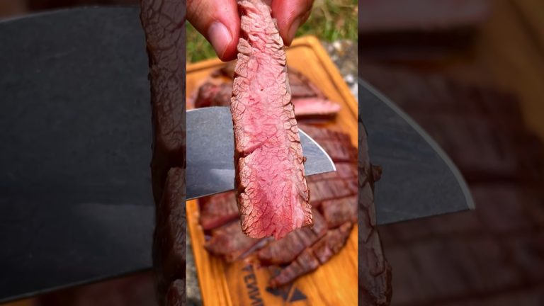 🥩 Flank Steak over the Fire 🔥 ➡️ RAW AF🤮 or PERFECT😍⁉️