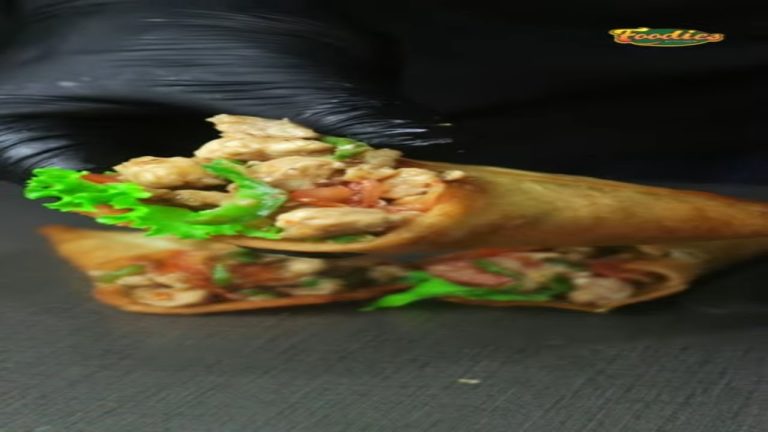 🍞 Delicious Bread Cone Recipe with Chicken and Vegetable Filling | Perfect Snack Idea! 🌟 #asmr