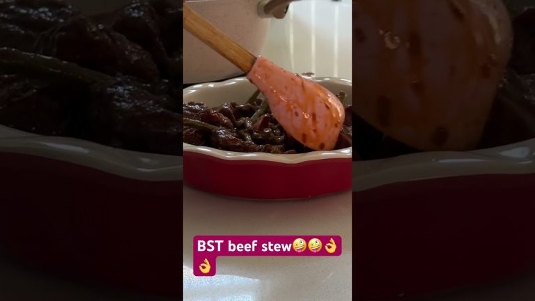 BEEF STEW #cooking #beefstewrecipe #shortsvideo #shorts