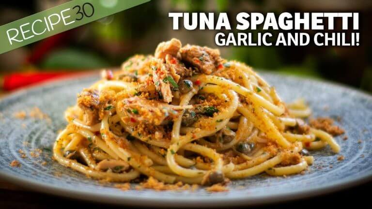 15 minute Garlic and Chili Tuna Pasta – Bucatini al Tonno