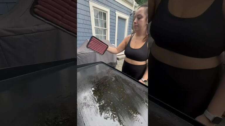 My husband asked me for this for Breakfast 🥞🥓