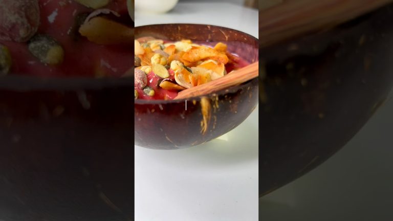 Strawberry & Banana Smoothie Bowl  for Breakfast #shorts