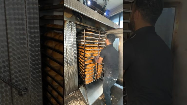 Ekmek De Döner De Bizim İşimiz !