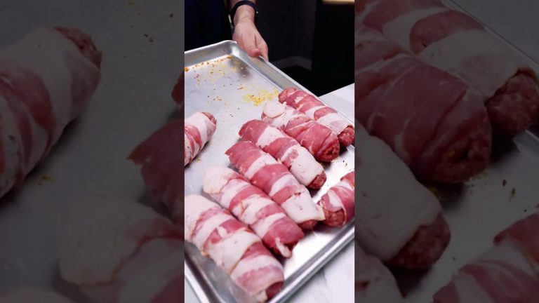 The Works Burger Dog | 4th Of July Recipes #recipe #burger #cheeseburger #4thofjuly