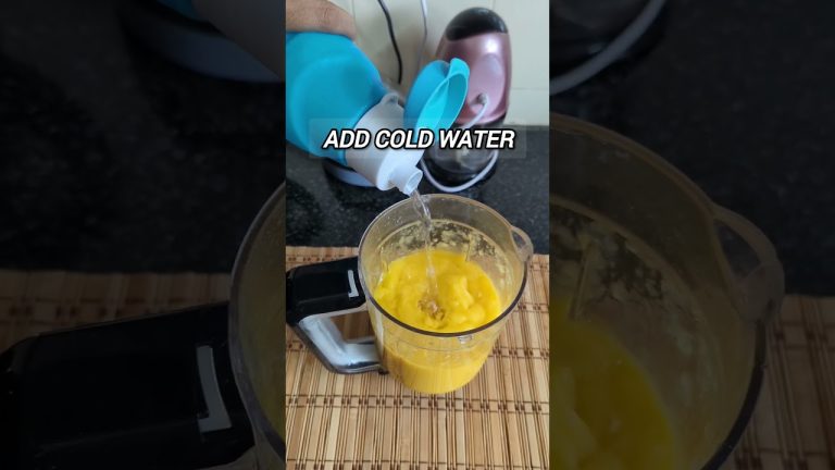 QUICK SUMMER SMOOTHIE #smoothie #mango #bythemom #mangoshake #lowsugar #weightlosssmoothierecipes