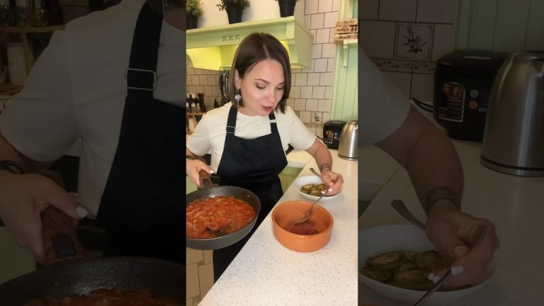 Любимые кабачки❤️Так можно сделать и баклажаны,но для них добавляю Сахар