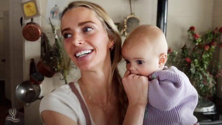 How to Make Sourdough Bread – Step By Step with Hannah