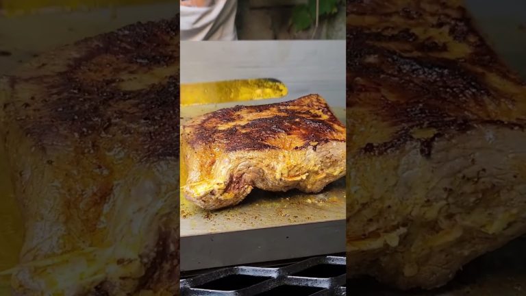 This Cheesy Steak Pocket Is Sensational