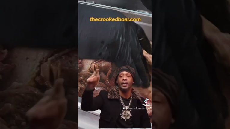 #thecrookedboarbbqchannel #fyp #FYI #bbq #grills #foryou #explorepage #bbqseasonings #pulledpork