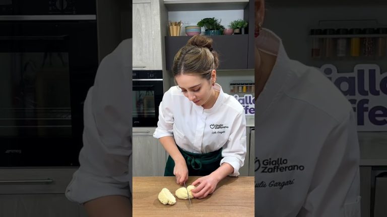 CAVATELLI con POMODORINI e BOTTARGA…esplosione di gusto!🍅🍴✨ #Shorts