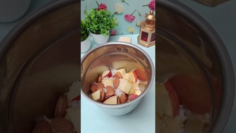 Apple Milkshake Recipe|how to make Apple Milkshake|Apple Smoothie with Milk|Apple Shake #shorts