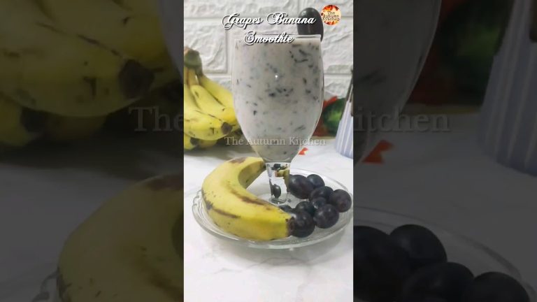 Grapes Banana Smoothie #healthy #smoothie #milkshake #recipe #shortsfeed #shorts #ytshorts #short