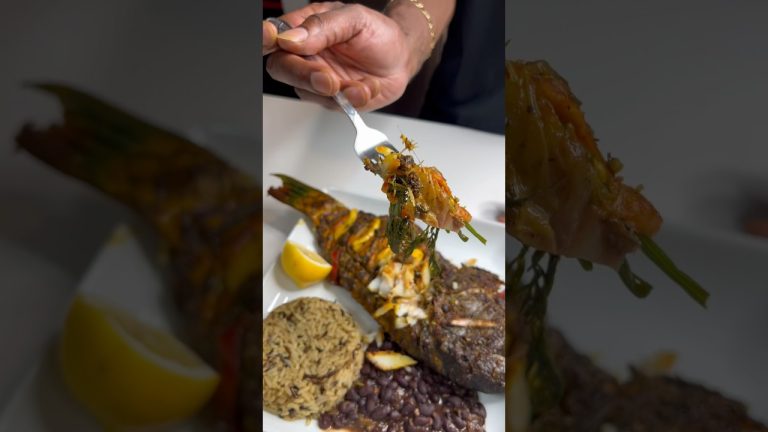 Grilled Parrot Fish #grilledfish #seafood #seafoodrecipes #shortsfeed #shorts #shortsviral #fish