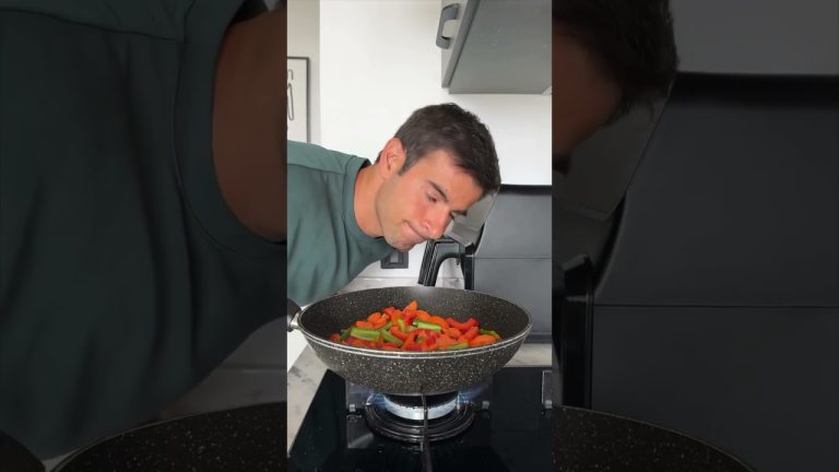 LET’S COOK TOGETHER “HEALTHY MEAT WOK” 🥩 #recipe #healthy #morocco #arabic #humour #food