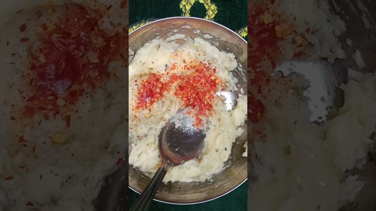 Pasta Recipe 😋 #shortsvideo #recipe #redsaucepasta #youtubeshorts  #pastarecipe