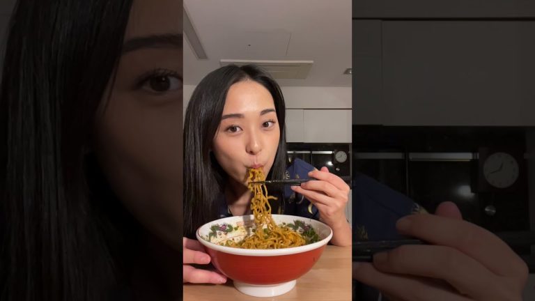 Do You Ever Dream About.. Chili Oil Ramen?