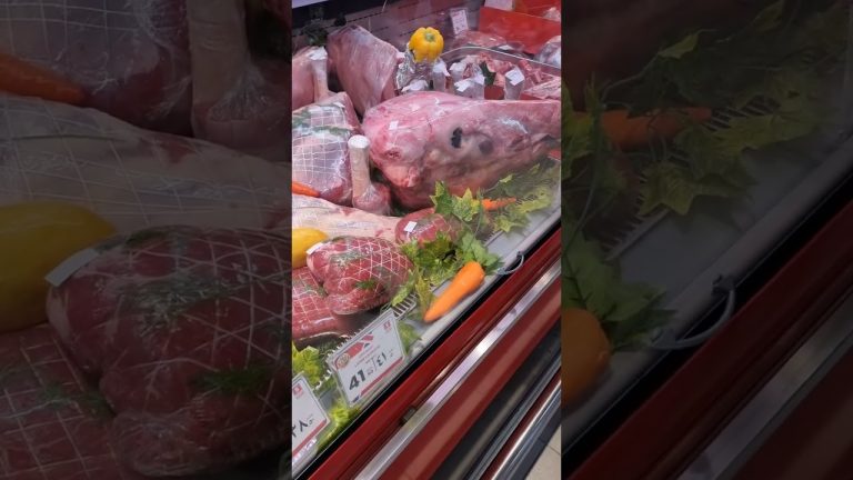 Dubai Fish market, meat market #tamil #seafoodrecipes #tamilnadu #tamilnews #tamilnewslive Mango J.