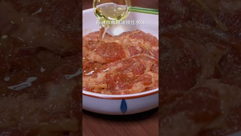 香煎猪排，制作天花板做法，绝对让你垂涎欲滴！#猪排美食 #香煎猪排 #下饭好选择