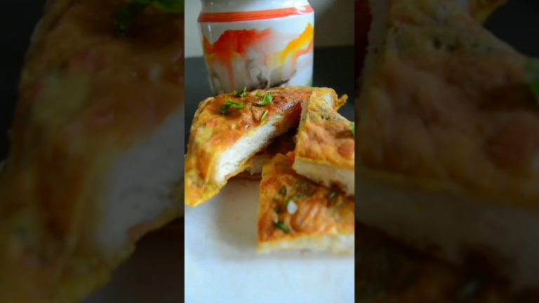 bread omlet recipe #shorts #breadomelette