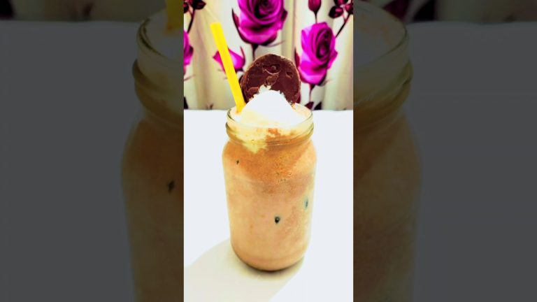 Have you ever tried this milkshake? #shorts #shortsvideo #milkshake