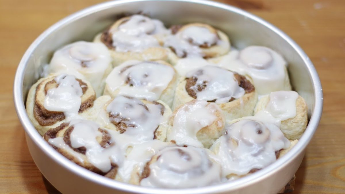 Easy Quick Cinnamon Rolls Without Yeast Recipe | How to Make Cinnamon Rolls