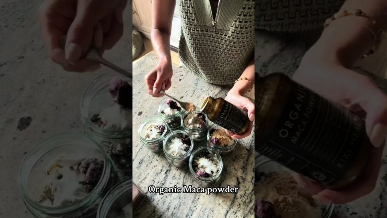 DIY frozen smoothie packs! Perfect for a quick post-workout treat 🫐 #smoothierecipes #healthyliving