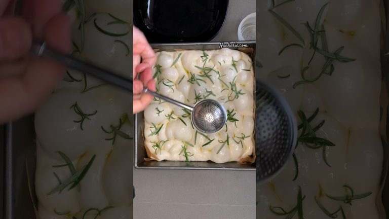 FOCACCIA ART IS A REAL THING (and it’s so fun)