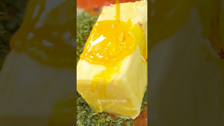 King Size Trevally Fish Arabian Style Recipe | ( KARUNGANNI PARAI) | WORLD FOOD TUBE #shorts #reels