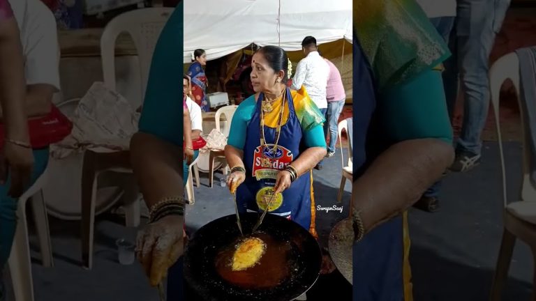 Koli maushi preparing Traditional Seafood dishes #foodlove #foodlover #seafood #food #foodie #foodie