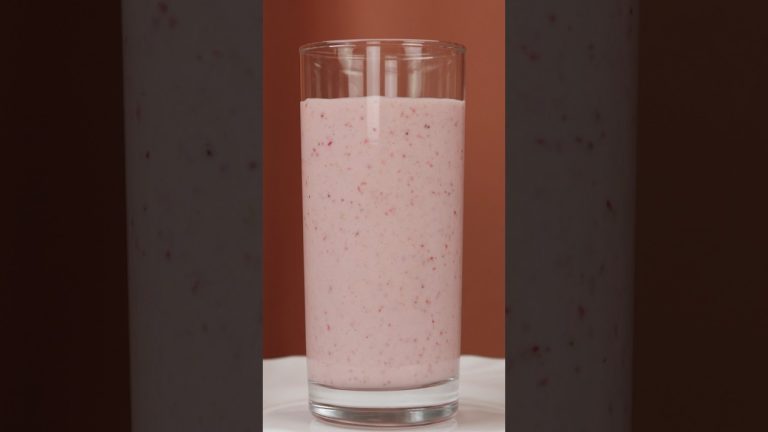 🎁 GIFT CODE: SVYUM What is your favorite fruit? 😋 Energy giveaway & recipe in the comments ⚡