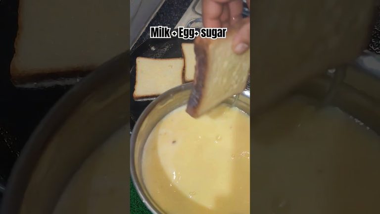 ఈ బ్రేక్ ఫాస్ట్ ఒక్క సారి ట్రై చేయండి చాలా బాగుంటుంది #viral #food #egglove #ytshorts