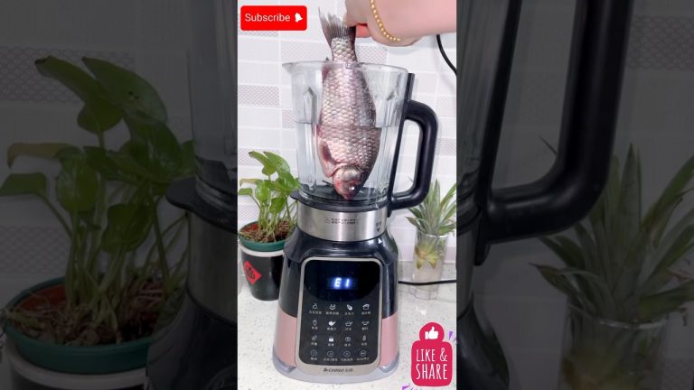 Fish blending for juice #dailyshorts #shorts #short #newrecipe #food #trending #youtubeshorts #yt