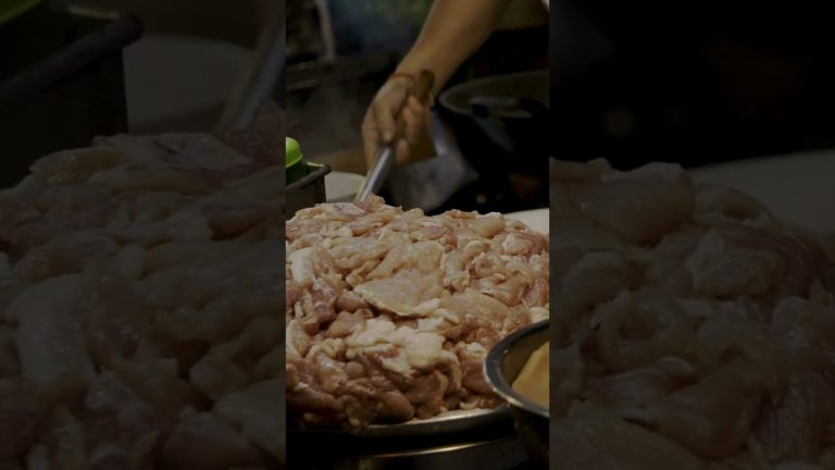 #food #streetfoodtv #nonvegstreetfood #foodie #asiafood #streetfood #cambodianstreetfood #cooking