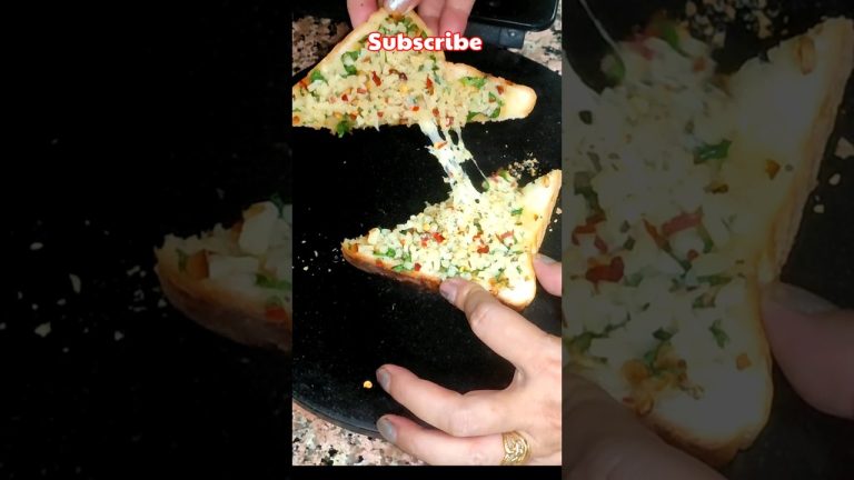 instant bread recipe | cheese garlic bread recipe | #cheesygarlicbread #shorts #short #viralrecipe