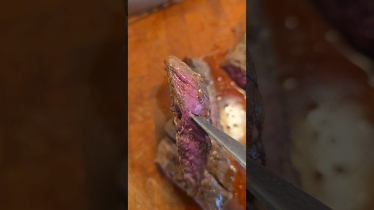 Perfect Steak 🥩🥩 #steak #food #foodporn #foodie #meat #bbq #beef #instafood #grill #steakhouse #asmr