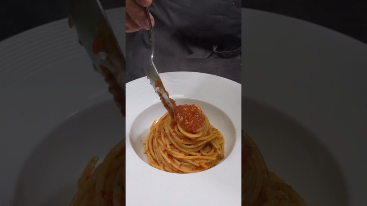 Spaghetti Pasta #Italian Pasta #recipe #shorts #short #shortvideo