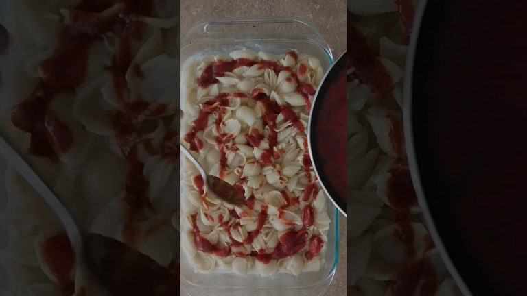 SIMPLE AND DELICIOUS 😋 😍 #food #video #cooking #pasta #recipe #reels #shortsviral