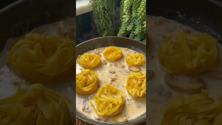 Delicious creamy 😍😋😋 pasta#quickrecipe #cooking #pasta #sabrina #espresso