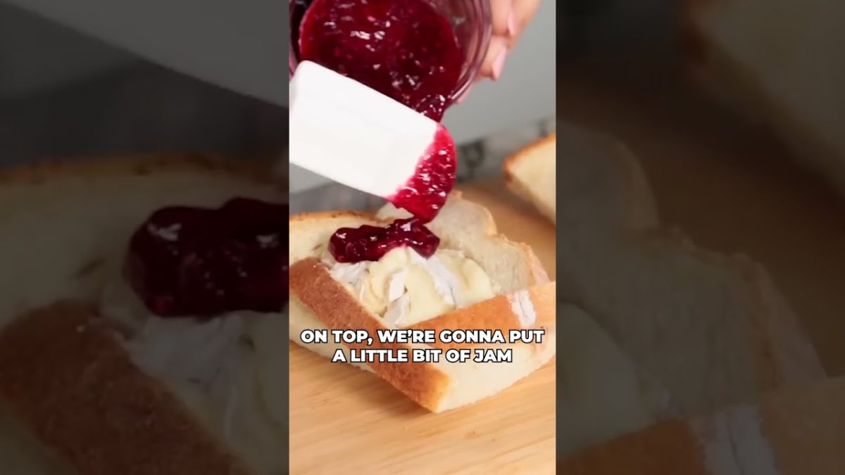 Amazing Bread Hack That Anyone Can Do! 🍞 #shorts #food #yummy #recipe