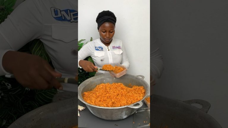 COCONUT JOLLOF RICE, FRIED PLANTAIN, FRIED BEEF and watermelon juice for 50 people