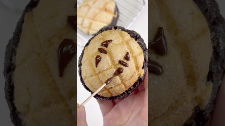 초코볼 품은 가오나시 멜론빵 No Face Cookie Bread