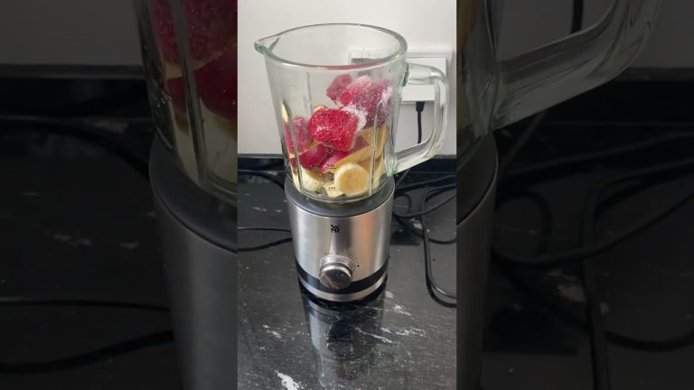 3 ingredient summer smoothie #smoothie #shorts #fruits