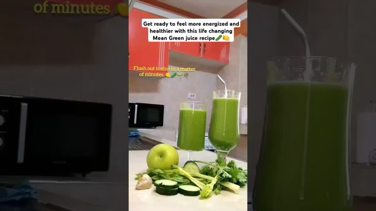 How to Make ULTIMATE Mean Green smoothie Recipe/life-changing#healthyrecipes#toxins#shorts