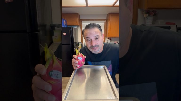 Dragon Fruit ice cream #homemade #dessert #icecream #recipe #dragonfruit #shorts #fruit #fyp #food