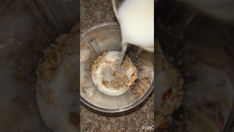 Shilpa Shetty Special Oats Mango Smoothie #smoothie #smoothierecipes #smoothiedietforweightloss