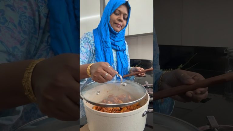 ആർക്കൊക്കെ ഇഷ്ടപ്പെട്ടു ഈ കോംബിനേഷൻ? #shorts #breakfast #chicken #tasty #food #foodie #salukitchen