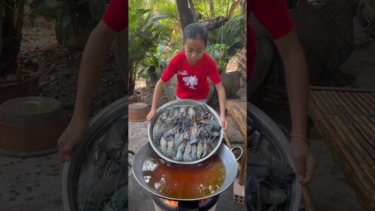 Yummy shrimp cooking 😋 #cooking #seafoodrecipes #food #countrycooking #delicious