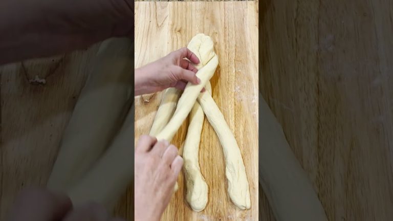 How To Make The Easiest No Knead Challah Bread 🥖 🥖🥨🍞#bread #food #recipeoftheday #shorts