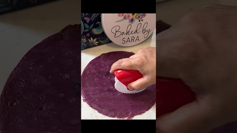 HOW TO MAKE BREAKFAST CREPE 😍#shorts #shortsfeed #trendingshorts #viralshorts  #fypシ゚viral #youtube