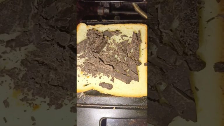 lunch box recipes #ammifood #ytshorts #bread #chocolate #lunchboxrecipes #schoollunchideas